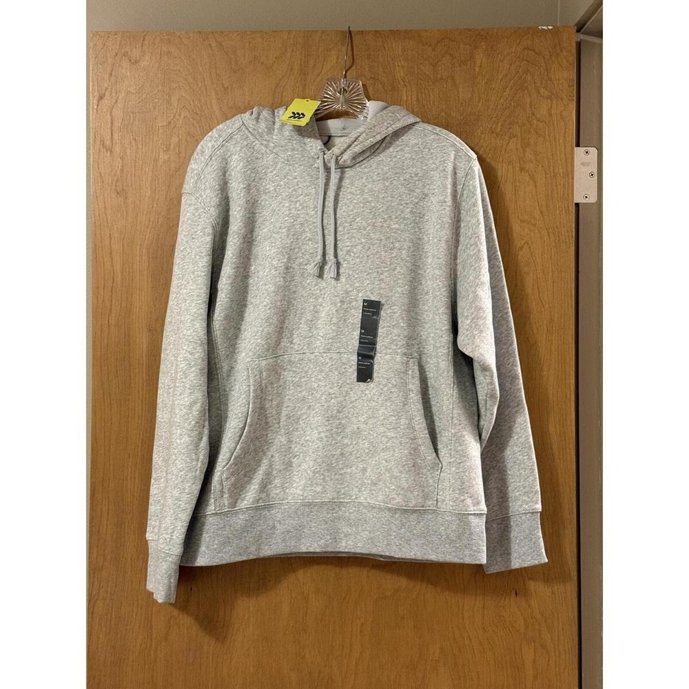 NWT All in Motion Hoodie Size‎ Medium